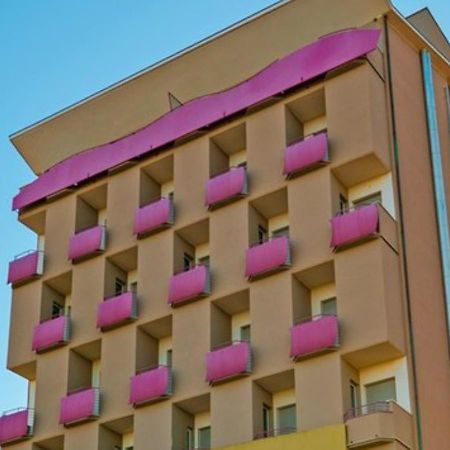 Hotel Atlantic Vista Mare بيزارو المظهر الخارجي الصورة