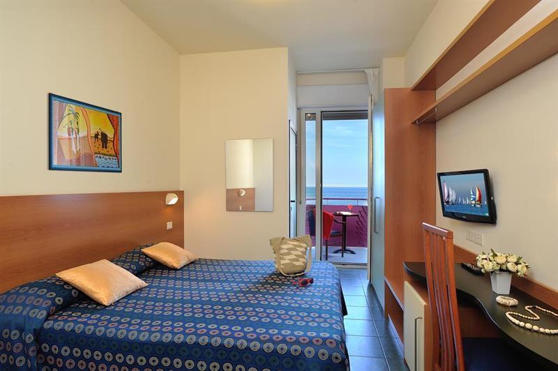 Hotel Atlantic Vista Mare بيزارو المظهر الخارجي الصورة